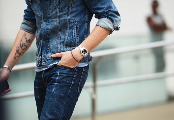 Áo khoác denim - “Nhiều trong một” cho ngày chớm Thu 1 Áo khoác denim - “Nhiều trong một” cho ngày chớm Thu 1