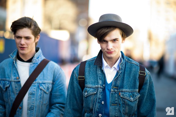 Áo khoác denim - “Nhiều trong một” cho ngày chớm Thu 6 Áo khoác denim - “Nhiều trong một” cho ngày chớm Thu 6