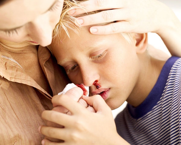 Nguy hiểm chết người vì áp dụng cách chữa bệnh truyền miệng - Ảnh 3. Nguy hiểm chết người vì áp dụng cách chữa bệnh truyền miệng - Ảnh 3.