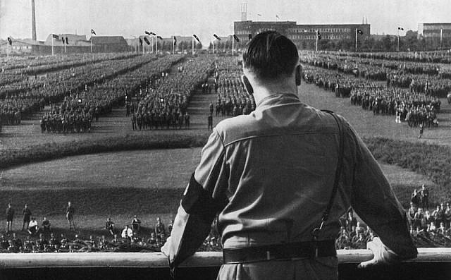 Bi kịch cuộc đời của những hậu duệ cuối cùng trong dòng họ trùm phát xít Adolf Hitler