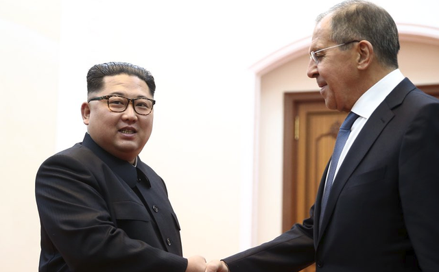 Ngoại trưởng Nga Sergey Lavrov gặp mặt, mời ông Kim Jong Un tới thăm Nga