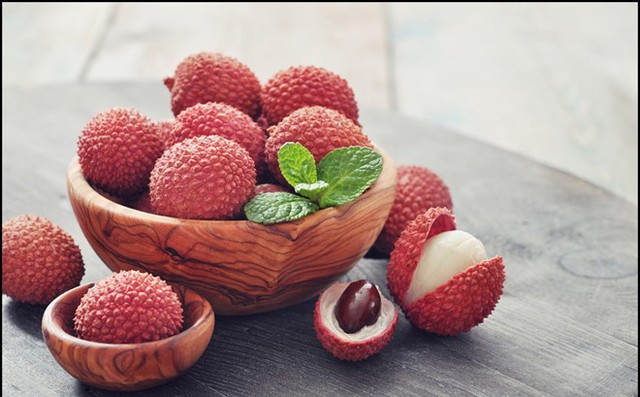 Ăn vải xong giật mình khi thổi máy đo nồng độ cồn: Vì sao ăn vải khiến lượng cồn trong máu tăng cao? Ăn vải xong giật mình khi thổi máy đo nồng độ cồn: Vì sao ăn vải khiến lượng cồn trong máu tăng cao?