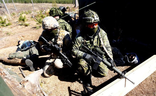 Sợ Nga tấn công vào sườn Đông, Mỹ hối NATO "sẵn sàng chiến đấu" 30 tiểu đoàn, 30 phi đội Sợ Nga tấn công vào sườn Đông, Mỹ hối NATO "sẵn sàng chiến đấu" 30 tiểu đoàn, 30 phi đội