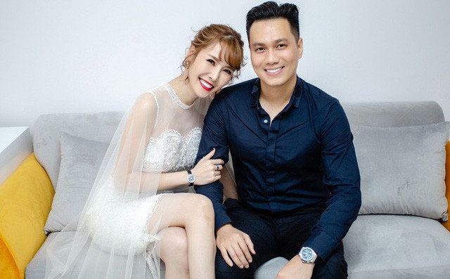 Diễn viên Quế Vân: “Tôi bị đay nghiến nặng nề trong vụ lộ ảnh với Việt Anh” Diễn viên Quế Vân: “Tôi bị đay nghiến nặng nề trong vụ lộ ảnh với Việt Anh”