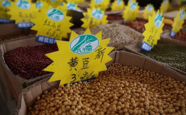 Tàu chở đậu tương Mỹ vật vờ ngoài khơi Trung Quốc Tàu chở đậu tương Mỹ vật vờ ngoài khơi Trung Quốc