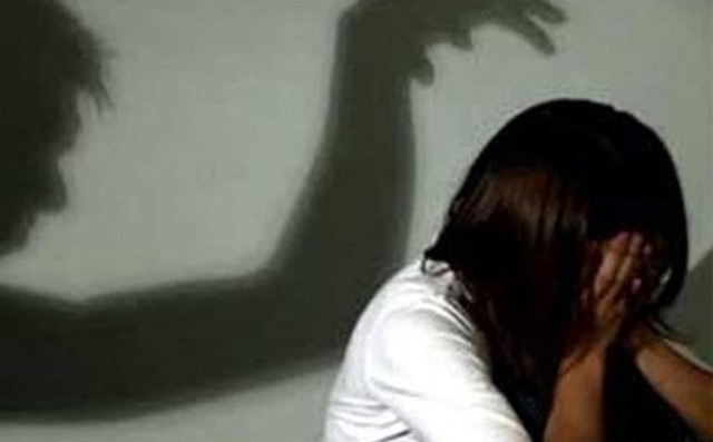 Tâm sự chát đắng của gia đình bé gái nghi bị Bí thư Đoàn phường dâm ô Tâm sự chát đắng của gia đình bé gái nghi bị Bí thư Đoàn phường dâm ô