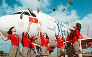 Bí mật sau quyết định bán vé 0 đồng của Vietjet Air hay khuyến mãi 50% của Viettel, Mobifone