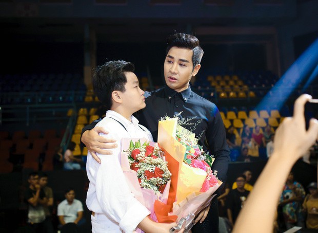 Phương Mỹ Chi lên tiếng động viên Chấn Quốc sau sự cố hụt giải Quán quân Giọng hát Việt nhí 2019 - Ảnh 6. Phương Mỹ Chi lên tiếng động viên Chấn Quốc sau sự cố hụt giải Quán quân Giọng hát Việt nhí 2019 - Ảnh 6.