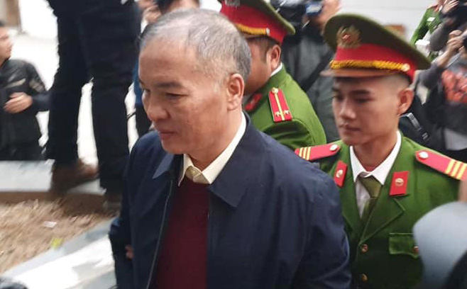 Ông Nguyễn Bắc Son, Trương Minh Tuấn ra tòa trong vụ án đi vào lịch sử tư pháp - Ảnh 4.