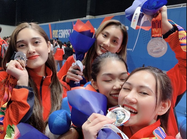 Quá xinh đẹp, hot girl môn kiếm chém đoạt HCB Sea Games lấn sân sang làm người mẫu khiến cộng đồng mạng bất ngờ - Ảnh 2. Quá xinh đẹp, hot girl môn kiếm chém đoạt HCB Sea Games lấn sân sang làm người mẫu khiến cộng đồng mạng bất ngờ - Ảnh 2.