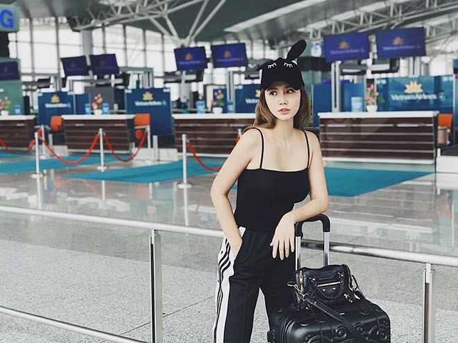 Sau khi ly hôn chồng đại gia, Huyền Lizzie tung ảnh bikini nóng bỏng - Ảnh 3. Sau khi ly hôn chồng đại gia, Huyền Lizzie tung ảnh bikini nóng bỏng - Ảnh 3.