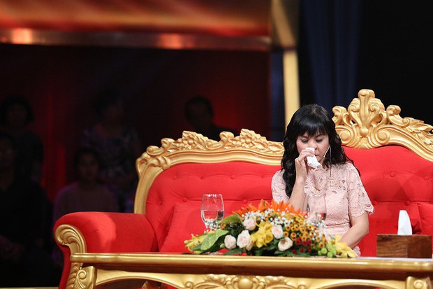 Những lần sao Việt đụng độ không muốn đứng chung với đồng nghiệp: Người bị tố mắc bệnh ngôi sao, người sợ ảnh hưởng vì chuyện đời tư - Ảnh 8. Những lần sao Việt đụng độ không muốn đứng chung với đồng nghiệp: Người bị tố mắc bệnh ngôi sao, người sợ ảnh hưởng vì chuyện đời tư - Ảnh 8.