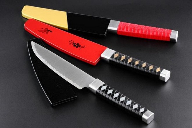 Người Nhật vừa phát minh lại kiếm samurai với kích thước chỉ bằng một con dao làm bếp, độ sắc bén thì khỏi bàn - Ảnh 1.