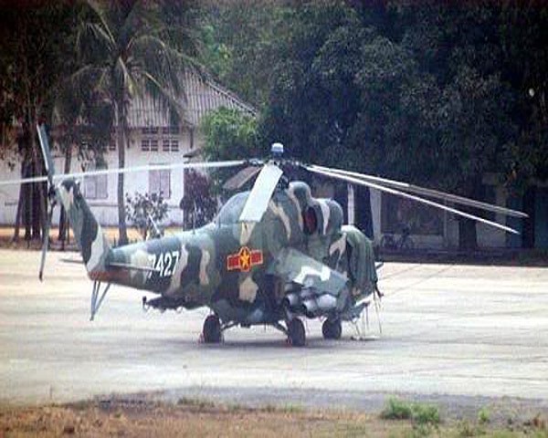 Việt Nam có thể tiếp nhận phi đội Mi-35 từ Ấn Độ để thay thế Mi-24A? - Ảnh 2. Việt Nam có thể tiếp nhận phi đội Mi-35 từ Ấn Độ để thay thế Mi-24A? - Ảnh 2.