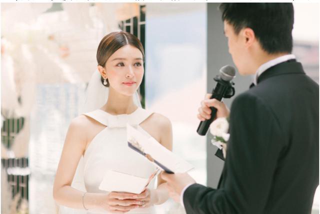 Người đẹp từng khiến Tạ Đình Phong và Trần Quán Hy tranh giành, xuất hiện lộng lẫy trong lễ đăng ký kết hôn cùng bạn trai thiếu gia giàu có 3 đời  - Ảnh 5.