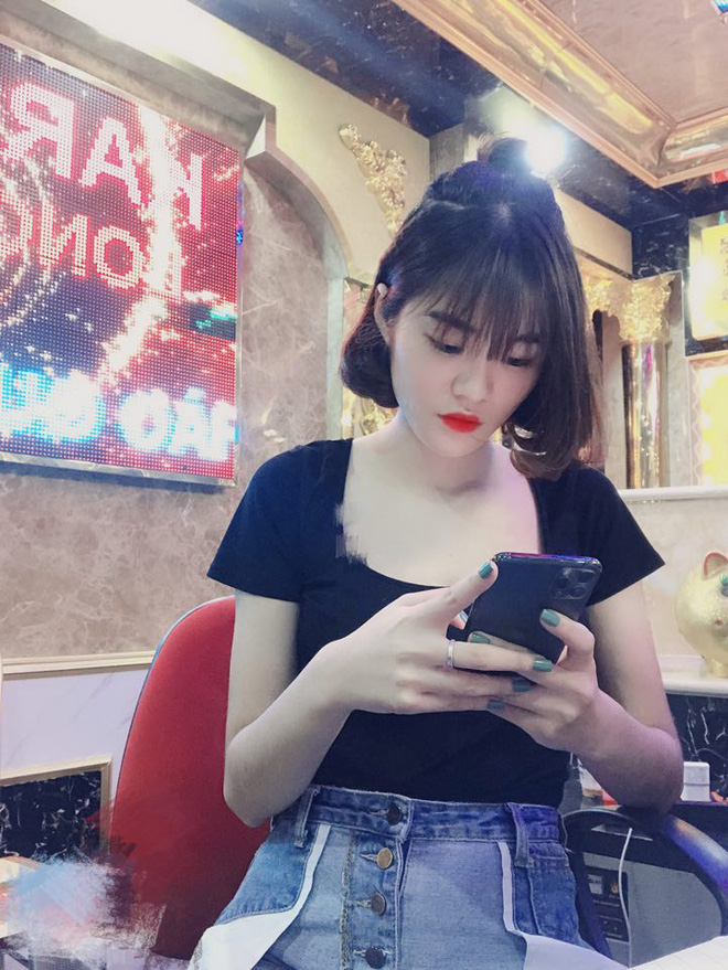 Gái xinh đăng ảnh toang-toàn-tập vì làm tóc theo hot girl 1m52, hỏi mới biết: Đấy là làm chưa xong, kết quả ra khác lắm - Ảnh 4. Gái xinh đăng ảnh toang-toàn-tập vì làm tóc theo hot girl 1m52, hỏi mới biết: Đấy là làm chưa xong, kết quả ra khác lắm - Ảnh 4.