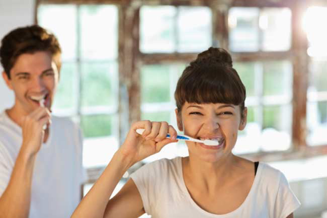Nguyên nhân khiến răng xỉn màu và cách đối phó - Ảnh 8. Nguyên nhân khiến răng xỉn màu và cách đối phó - Ảnh 8.