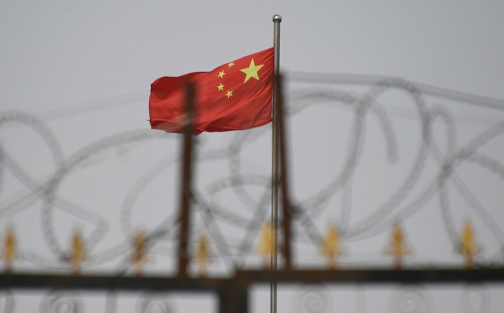 ĐSQ Trung Quốc kêu gọi công dân ở Ukraine tích trữ nhu yếu phẩm, tránh đến nơi "bất ổn"