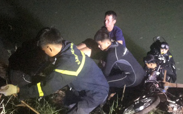  Gặp tai nạn khi đi xe máy về sau cuộc nhậu, 1 người rơi xuống kênh ở Tây Ninh tử vong - Ảnh 1.