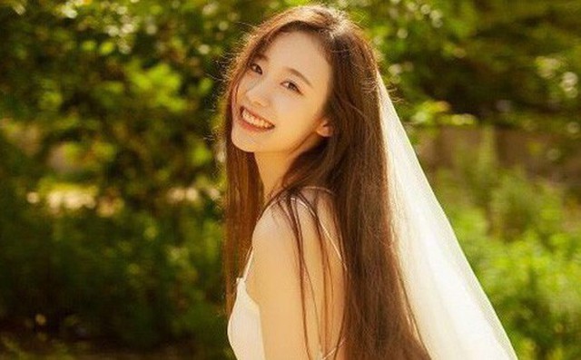 The beauty of the Asian finite school: lovely, lovely, laughing at the heart of a boy