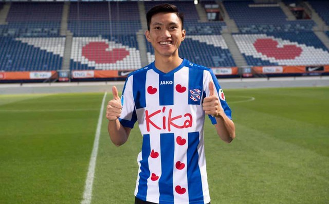 SC Heerenveen mở bán áo đấu Văn Hậu, nhưng có một sự thật kém vui đang diễn ra ở Việt Nam