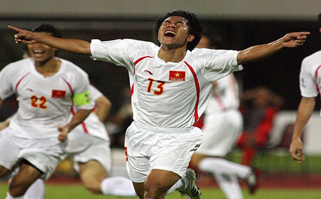 Giọt nước mắt SEA Games, xin rời ĐTVN và phút huy hoàng để đời của “thần tài” bóng đá Việt