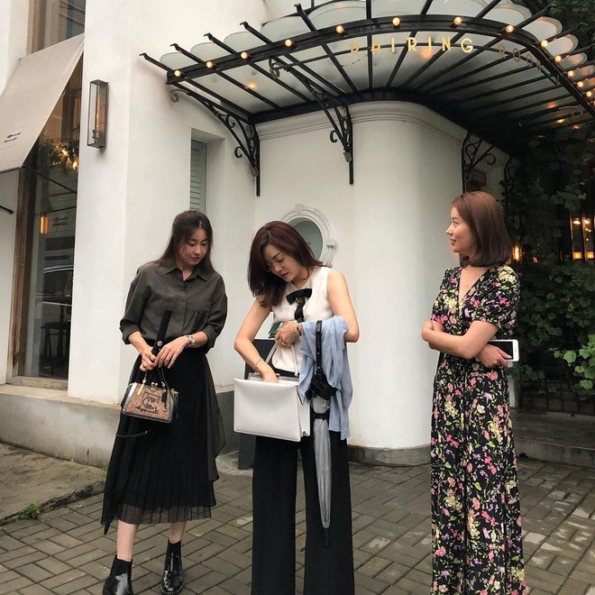 Nữ thần hết thời Chae Rim: Sống cô đơn tại quê nhà sau tin đồn bị chồng trẻ phản bội? - Ảnh 12. Nữ thần hết thời Chae Rim: Sống cô đơn tại quê nhà sau tin đồn bị chồng trẻ phản bội? - Ảnh 12.
