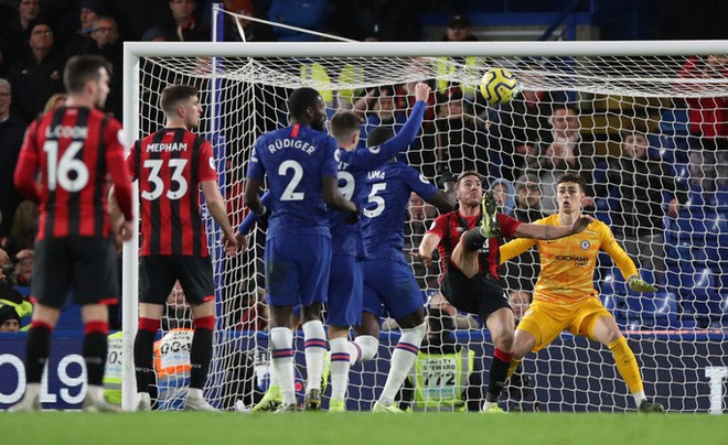 Nhận đòn đau Bournemouth, Chelsea sắp văng top 4 Ngoại hạng Anh  - Ảnh 4.