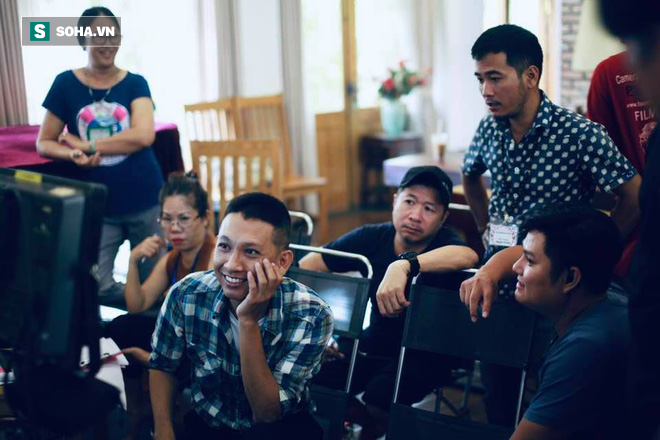 Đạo diễn Huỳnh Tuấn Anh: Nhiều lúc tôi thấy anh Thành Lộc như bị khùng - Ảnh 4. Đạo diễn Huỳnh Tuấn Anh: Nhiều lúc tôi thấy anh Thành Lộc như bị khùng - Ảnh 4.