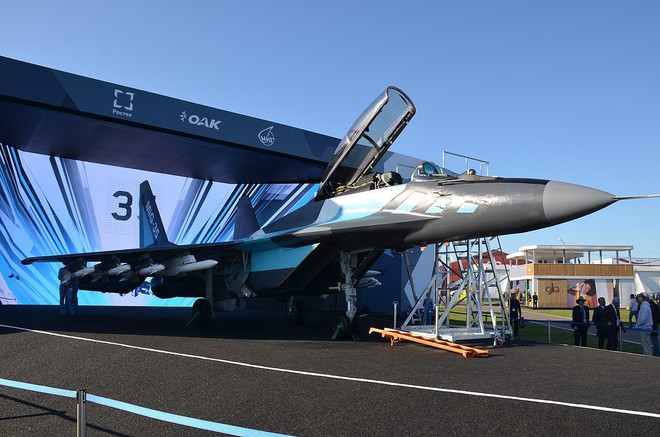Vượt qua tai tiếng của MiG-29, tiêm kích MiG-35 Nga thực sự gây bất ngờ tại MAKS 2019? - Ảnh 6. Vượt qua tai tiếng của MiG-29, tiêm kích MiG-35 Nga thực sự gây bất ngờ tại MAKS 2019? - Ảnh 6.