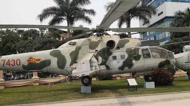 Việt Nam có thể tiếp nhận phi đội Mi-35 từ Ấn Độ để thay thế Mi-24A? - Ảnh 6. Việt Nam có thể tiếp nhận phi đội Mi-35 từ Ấn Độ để thay thế Mi-24A? - Ảnh 6.