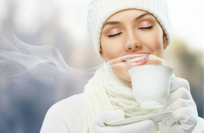 Điều xảy ra nếu bạn uống nước ấm mỗi sáng khi thức dậy? - Ảnh 2. Điều xảy ra nếu bạn uống nước ấm mỗi sáng khi thức dậy? - Ảnh 2.